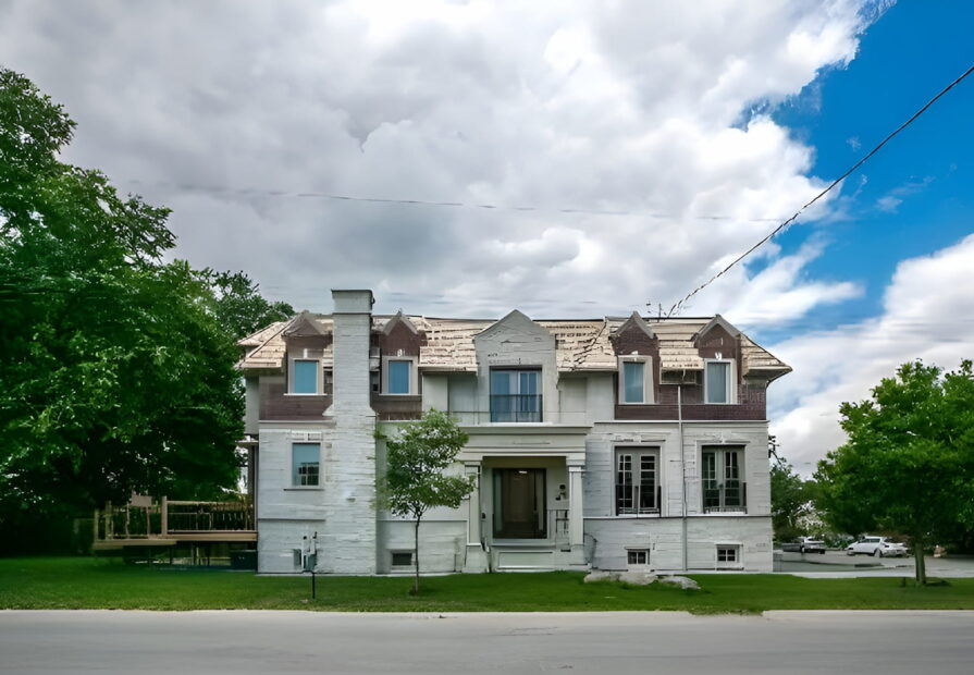 Home Renovation at Haddington Ave, Toronto